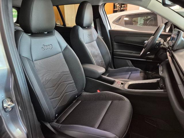 Jeep Avenger 1.2 Turbo 100 CV MHEV Summit, del 2025, in vendita a Torino (TO)