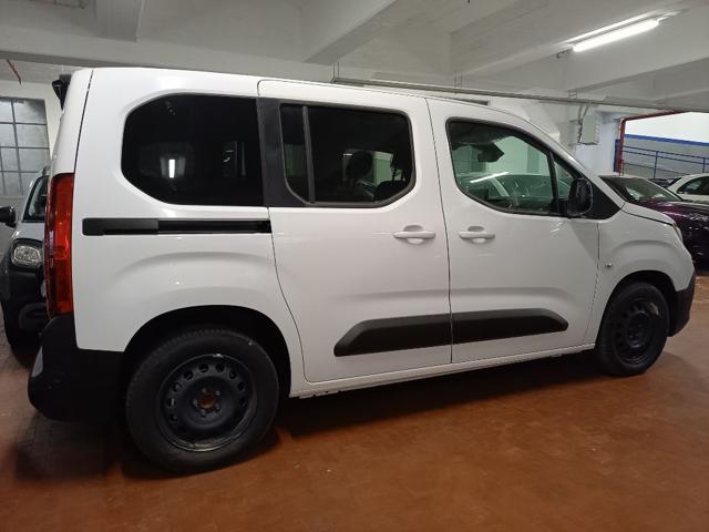Fiat Doblo Dobl� 1.5 BlueHdi 130CV Combi N1 - foto 3 di 4