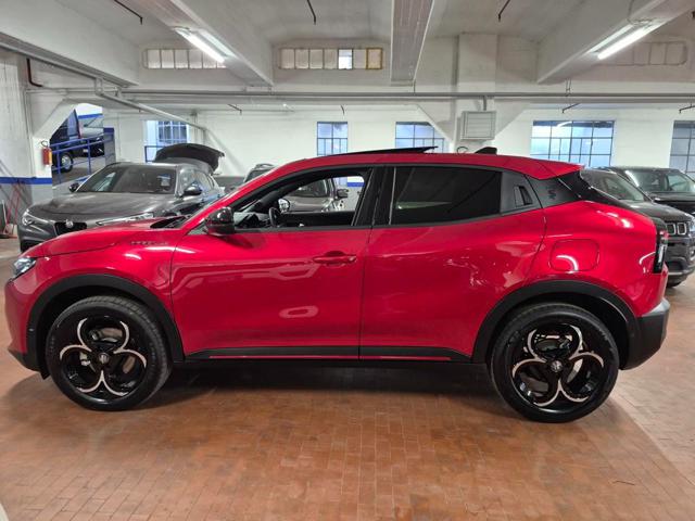 Alfa Romeo Junior 1.2 145 CV Hybrid eDCT6 Speciale - foto 4 di 4
