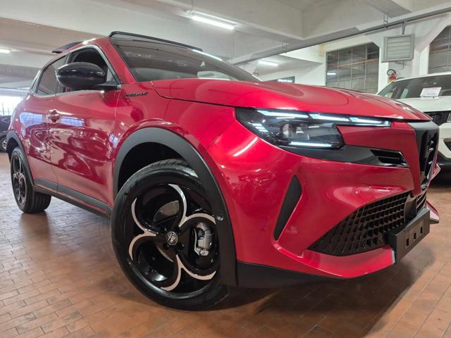 Alfa Romeo Junior 1.2 145 CV Hybrid eDCT6 Speciale - foto 3 di 4