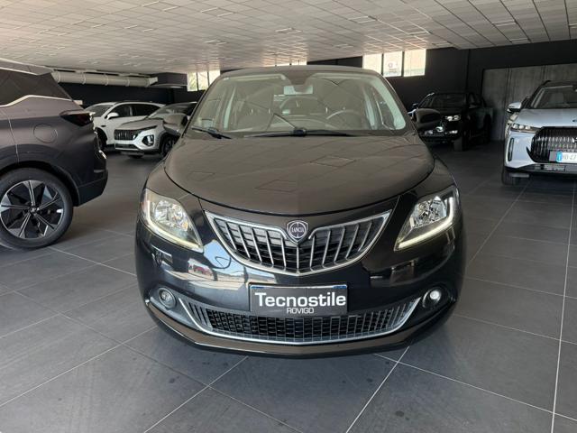 Lancia Ypsilon 1.0 FireFly 5 porte S&S Hybrid Ecochic Gold - foto 2 di 4