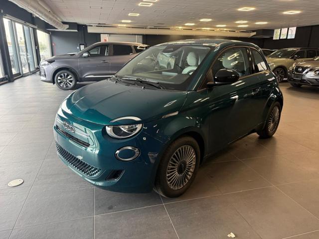 Fiat 500 Berlina Hybrid Icon, del 2026, in vendita a Rovigo (RO)