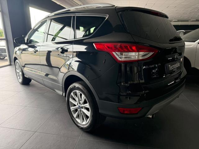 Ford Kuga 2.0 TDCI 120 CV S&S 2WD Titanium - foto 4 di 4