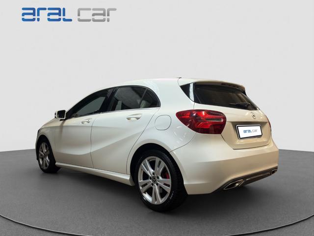 Mercedes-Benz A 180 d Sport - foto 4 di 4