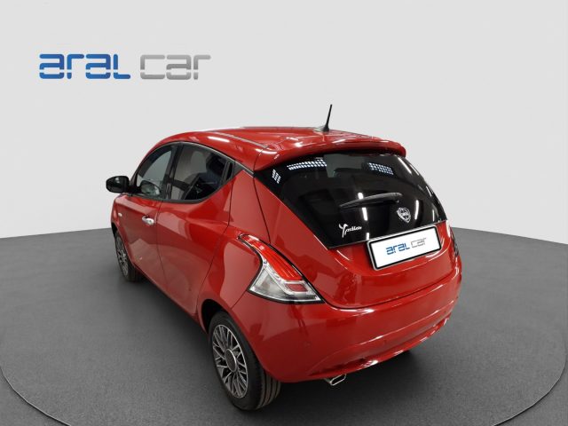 Lancia Ypsilon 1.0 FIREFLY 5 porte S&S Hybrid Gold Plus km 0 a TORINO
