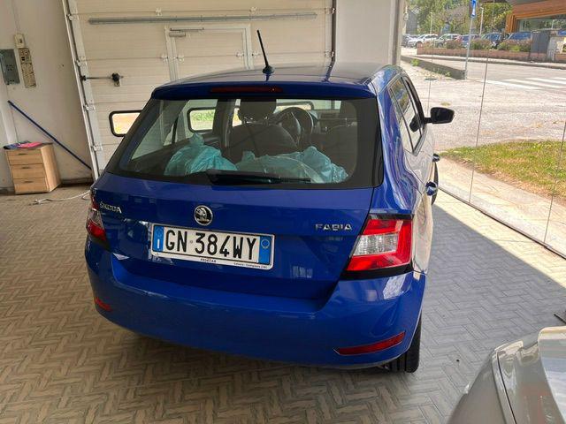 Skoda Fabia 1.0 MPI 75 CV Design Edition DOPPIO TRENO GOMME - foto 4 di 4
