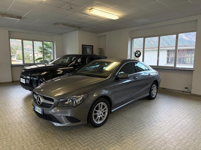 Mercedes-Benz CLA 180 Premium - foto 3 di 4