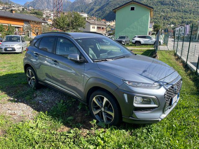 Hyundai KONA 1.6 CRDI 136 CV 4WD DCT Style, del 2019, 65.000 km, in vendita a Montecrestese (VB)