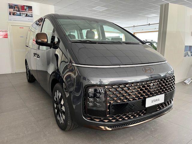 Hyundai STARIA 1.6 HEV AT 2WD 7 posti Luxury KM0 - foto 4 di 4