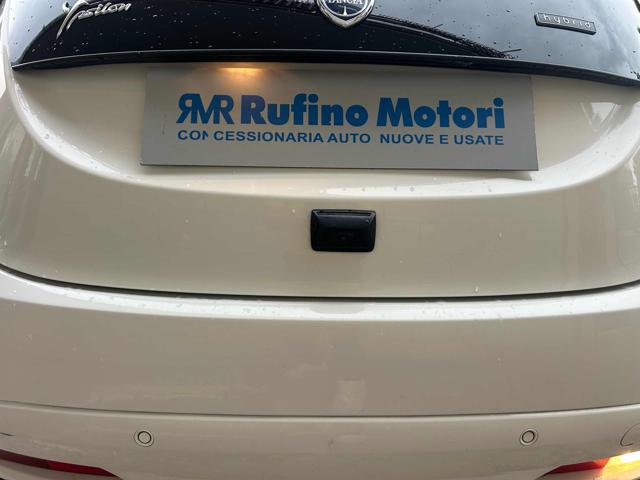 Lancia Ypsilon 1.0 FireFly 5 porte S&S Hybrid Gold Plus - foto 4 di 4