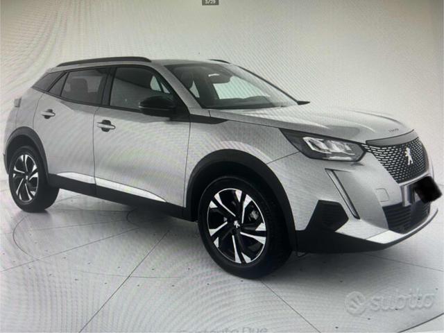 Peugeot 2008 BlueHDi 130 S&S EAT8 Allure - foto 2 di 4