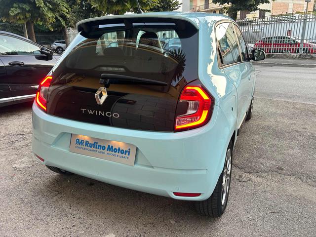 Renault Twingo SCe 65 CV Intens - foto 4 di 12