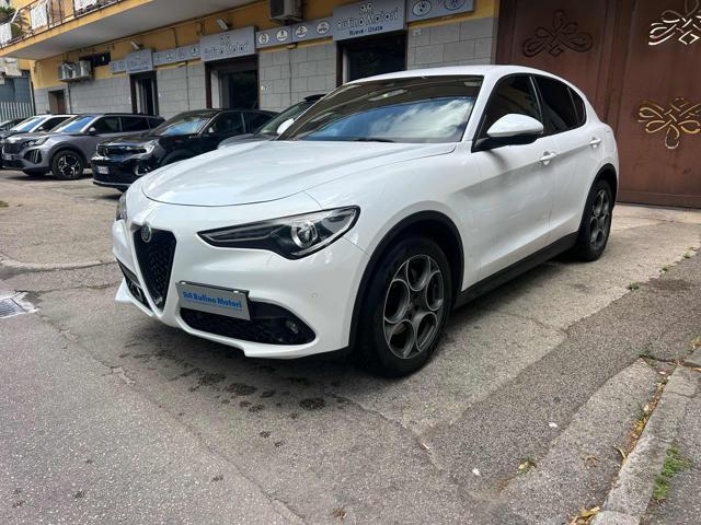 Alfa Romeo Stelvio Sprint - foto 2 di 4