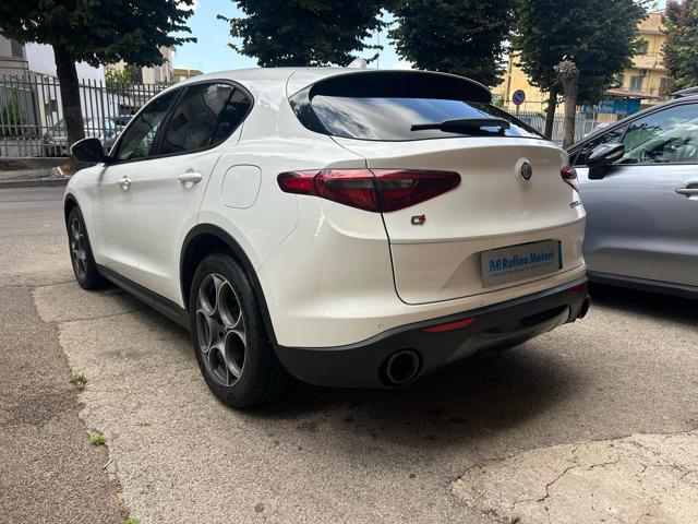 Alfa Romeo Stelvio Sprint - foto 4 di 4
