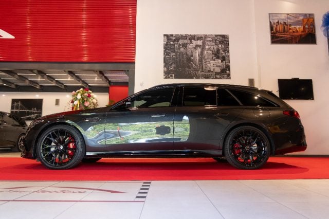 Mercedes-Benz E 53 AMG Hybrid 4Matic+ S.W. Premium Plus.612CV PERFORMANCE - foto 2 di 4