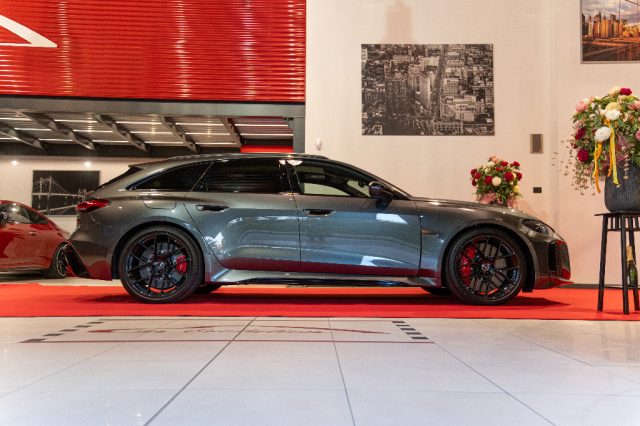 Audi RS5 Avant TFSI-PHEV-PERFORMANCE.639 CV-CARBONCERAMIC - foto 4 di 4