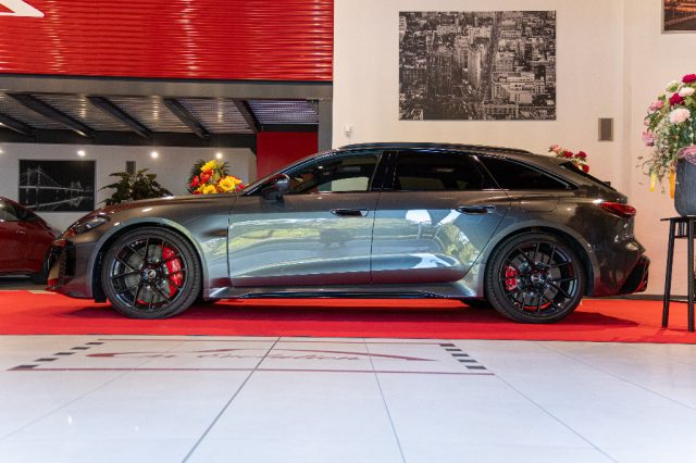 Audi RS5 Avant TFSI-PHEV-PERFORMANCE.639 CV-CARBONCERAMIC - foto 3 di 4