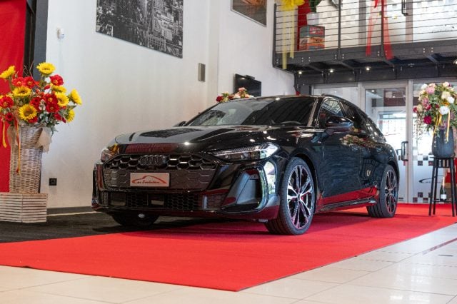 Audi A5 Avant TDI 150 kW mHEV+ S tronic quattro S Line edi, del 2026, 12.700 km, in vendita a Noventa Vicentina (VI)