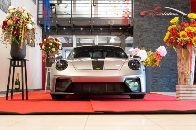 Porsche 911 GT3-WEISSACH.RESTYLING- AUTOMATICA-PDK-FULL.OPTION - foto 4 di 4