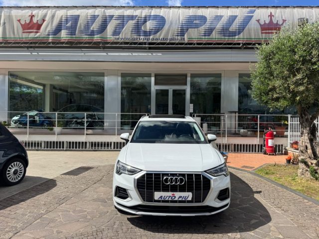Audi Q3 2.0 TDI 150 CV S tronic S line Edition - foto 2 di 4