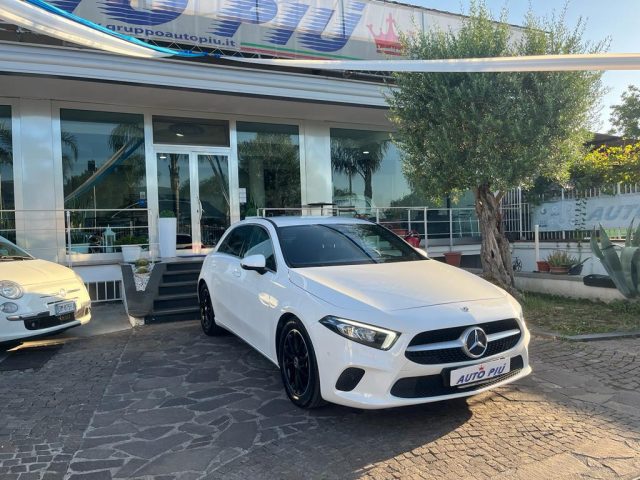Mercedes-Benz A 180 d Automatic Premium 30.000KM - foto 3 di 4