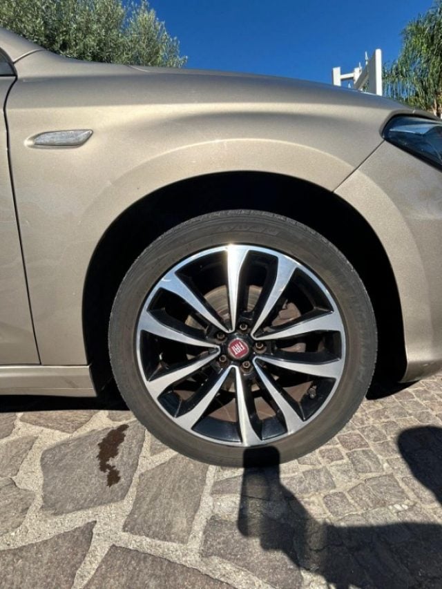 Fiat Tipo 1.6 Mjt S&S 5 porte Lounge - foto 4 di 29