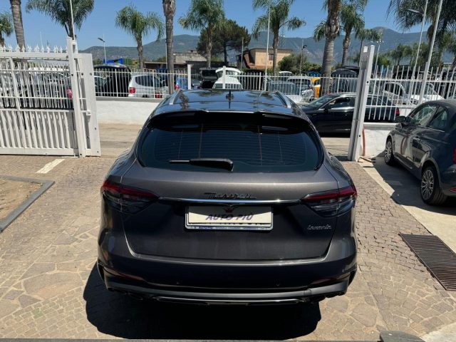 Maserati Levante VULCANO 3.0 V6 AWD Gransport ONE OF 150, del 2020, 35.000 km, in vendita a Poggiomarino (NA)