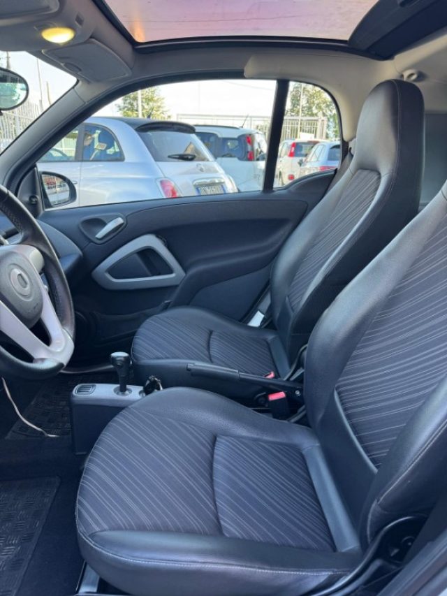 smart forTwo 800 40 kW coupé pulse cdi, del 2011, 120.000 km, in vendita a Poggiomarino (NA)
