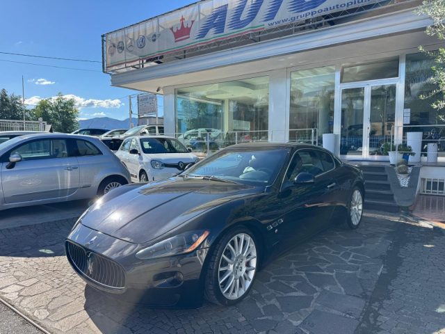 Maserati GranTurismo 4.7 V8 automatica S usato a POGGIOMARINO