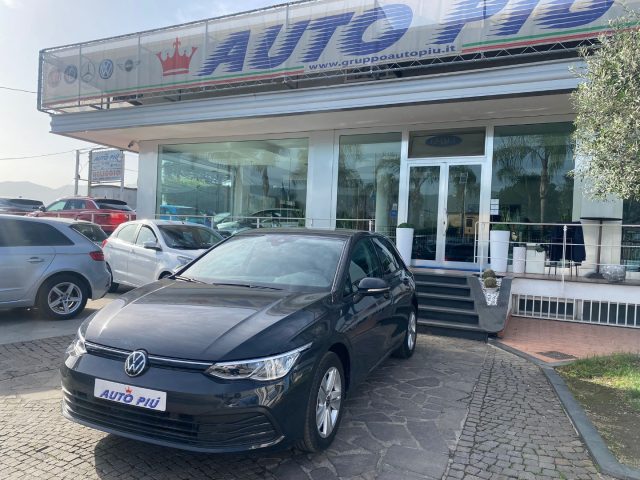 Volkswagen Golf 1.5 TSI EVO Life usato a POGGIOMARINO