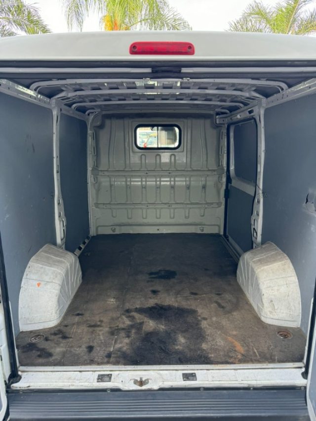 Fiat Ducato 35 2.3 MJT 130CV PC-TN 3p. Furgone, del 2017, 27.120 km, in vendita a Poggiomarino (NA)