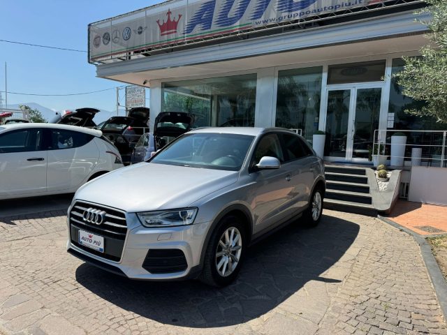 Audi Q3 2.0 TDI 150 CV S tronic Business - foto 2 di 4
