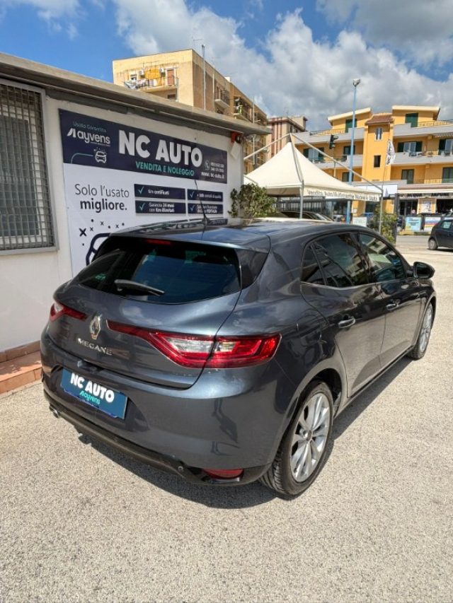 Renault Megane dCi 110 CV Energy Intens - foto 3 di 4