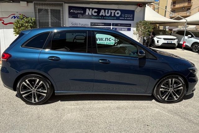 Mercedes-Benz B 180 d Automatic Sport Plus - foto 2 di 4