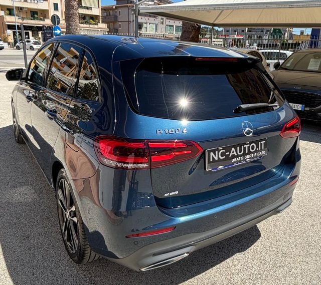 Mercedes-Benz B 180 d Automatic Sport Plus - foto 3 di 4