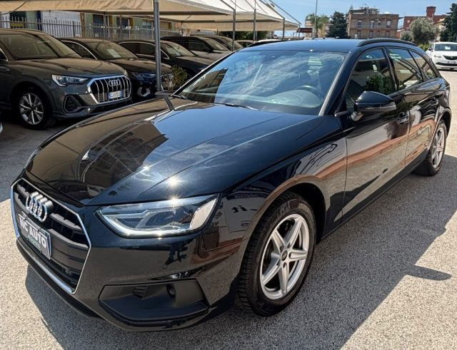 Audi A4 Avant 35 TDI/163 CV S tronic Business usato a PORTO EMPEDOCLE