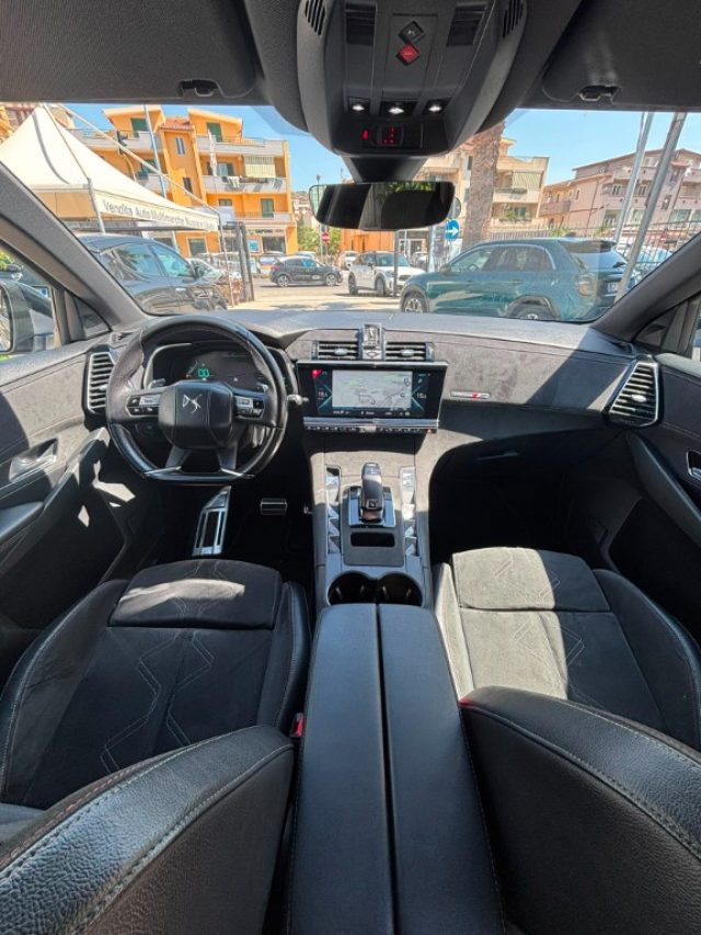 DS Automobiles DS 7 Crossback e-tense phev Performance Line auto - foto 3 di 4