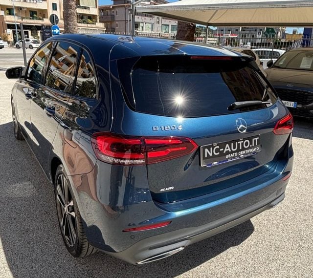 Mercedes-Benz B 180 d Automatic Sport Plus - foto 3 di 4