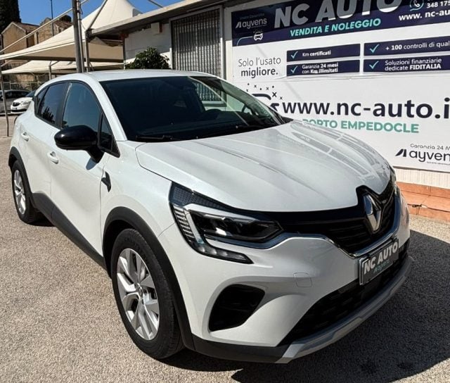 Renault Captur Full Hybrid E-Tech 145 CV Business, del 2022, 65.300 km, in vendita a Porto Empedocle (AG)