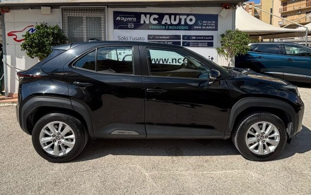 Toyota Yaris Cross 1.5 Hybrid 5p. E-CVT Business - foto 2 di 4