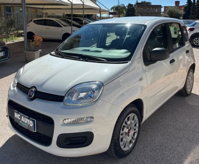 Fiat Panda 1.0 FireFly S&S Hybrid, del 2022, 70.000 km, in vendita a Porto Empedocle (AG)