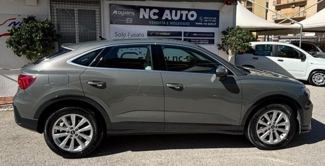 Audi Q3 35 TDI S Sportback Tronic Business Advanced - foto 3 di 4