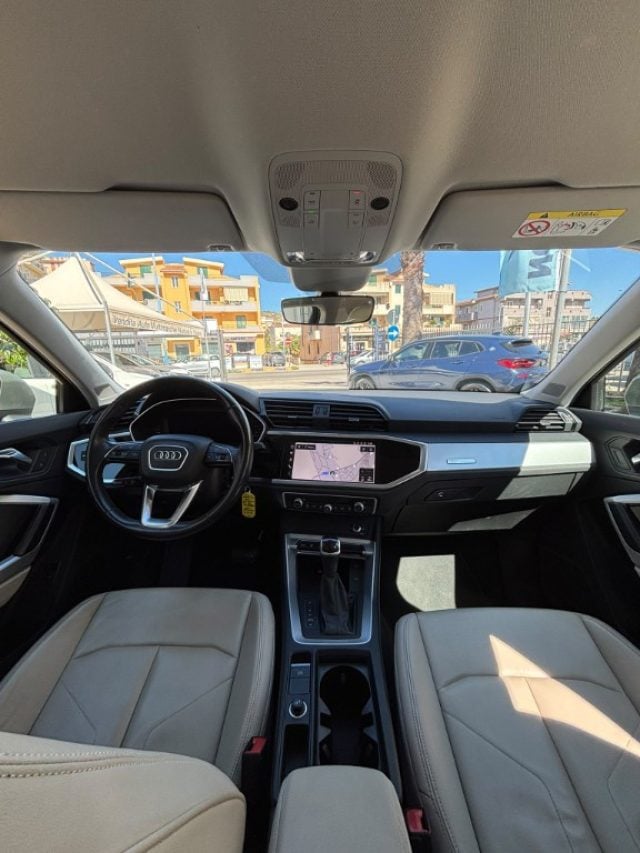 Audi Q3 35 TDI S Sportback Tronic Business Advanced - foto 4 di 4