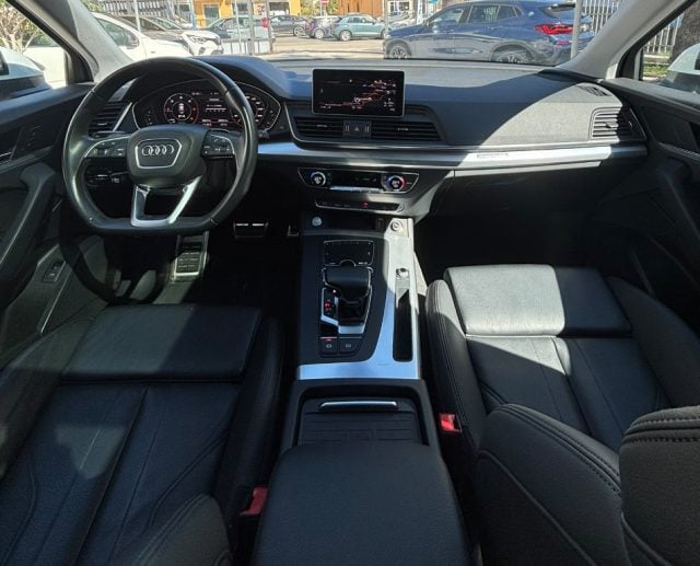 Audi Q5 40 TDI 204 CV quattro S tronic Business Design - foto 4 di 4