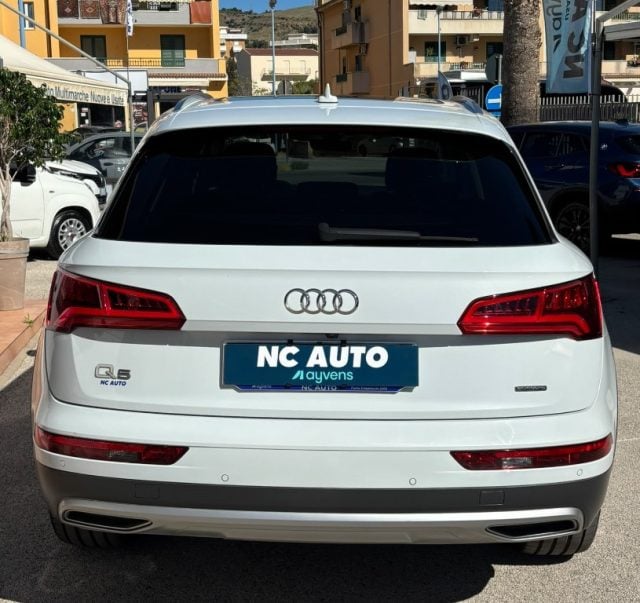 Audi Q5 40 TDI 204 CV quattro S tronic Business Design - foto 3 di 4