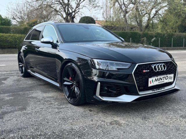 Audi RS 4 Avant - foto 4 di 26