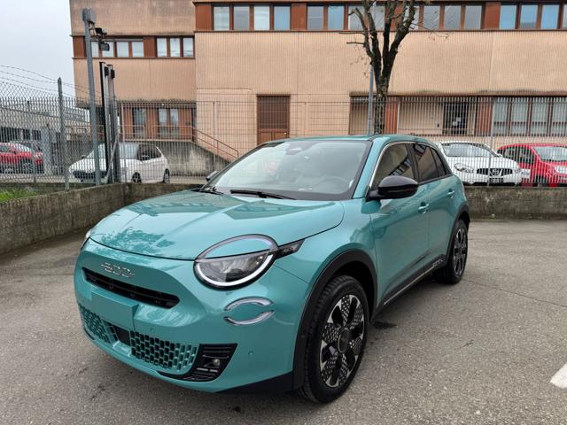 Fiat 600 Hybrid 110 CV DCT MHEV La Prima KM.0 km 0 a MODENA