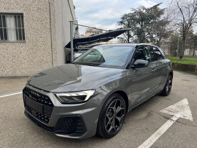 Audi A1 SPB 30 TFSI S tronic Identity Black KM.0 km 0 a MODENA