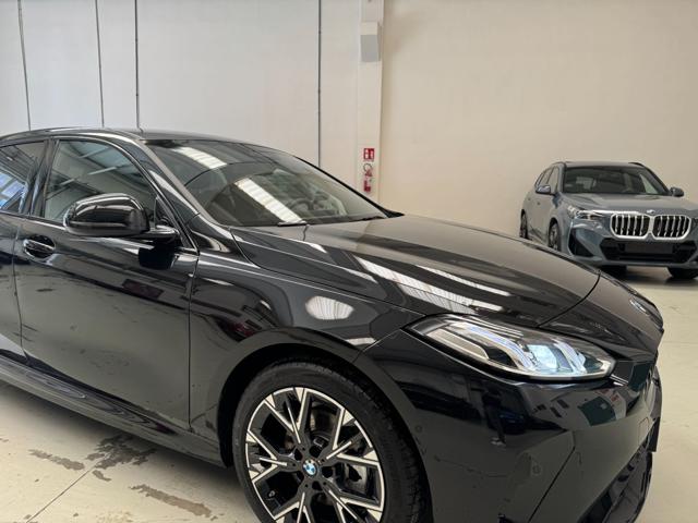 BMW 118 d 48v M-SPORT150CV KM. 5.500 - foto 3 di 4