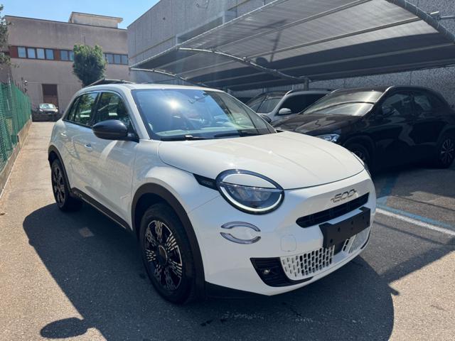 Fiat 600 Hybrid 100 CV DCT MHEV - foto 2 di 4